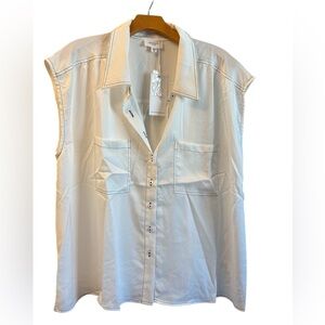 Anniewear White Sleeveless Button-Down Shirt